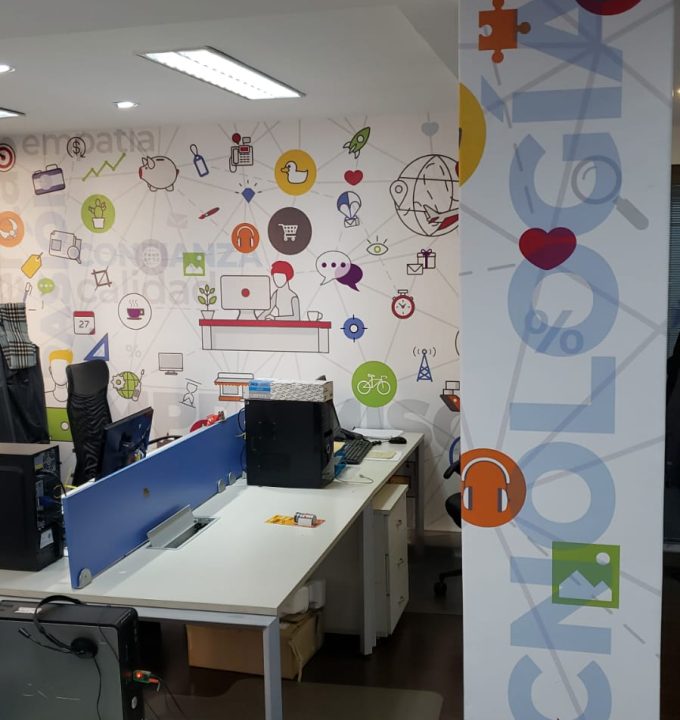 Oye Vinilo - Contacto